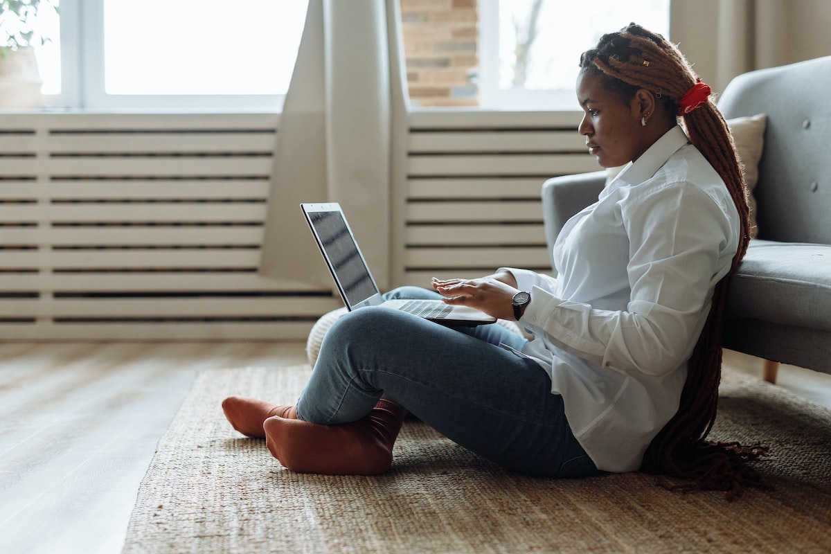 5 Work-from-home jobs for stay-at-home moms in 2022