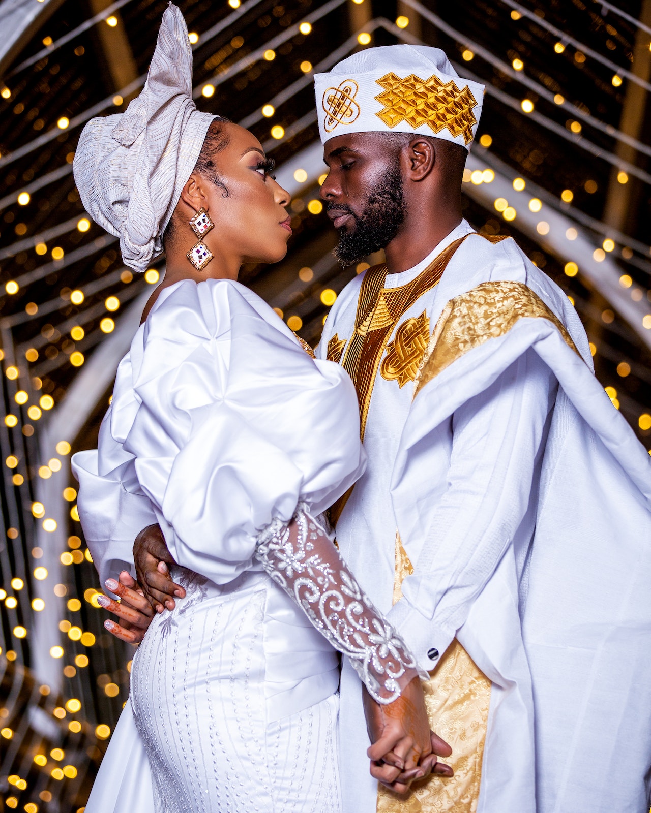 DI_Maintaining your cultural identity in marriage_2